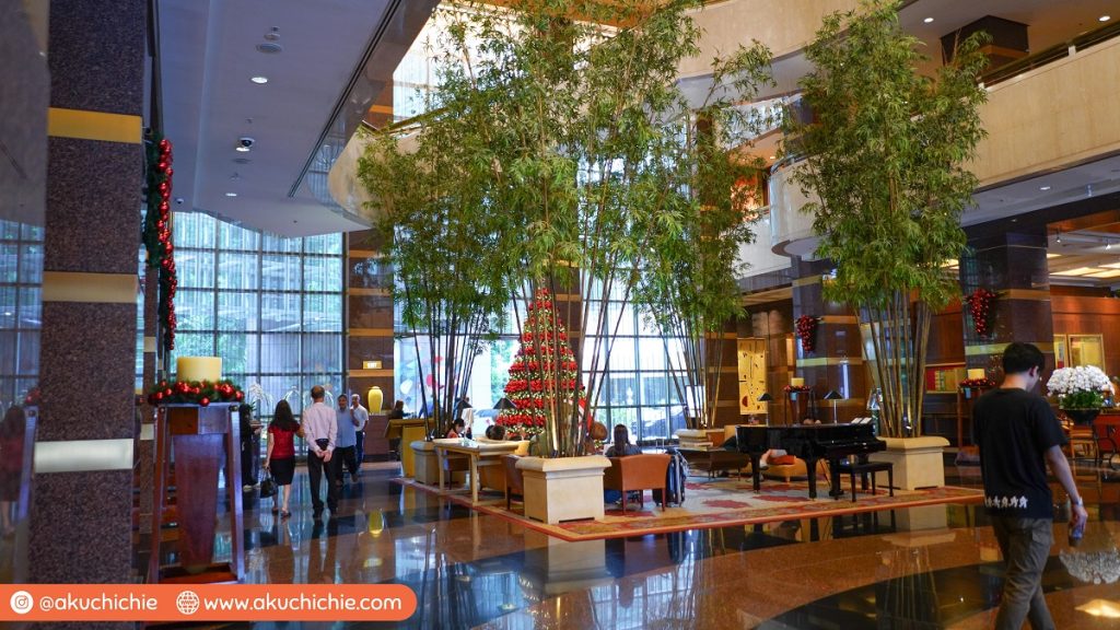 lobby hotel conrad centenial singapore