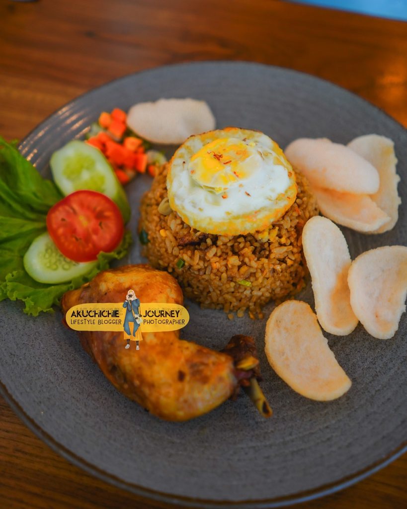 Nasi goreng Tubing Park